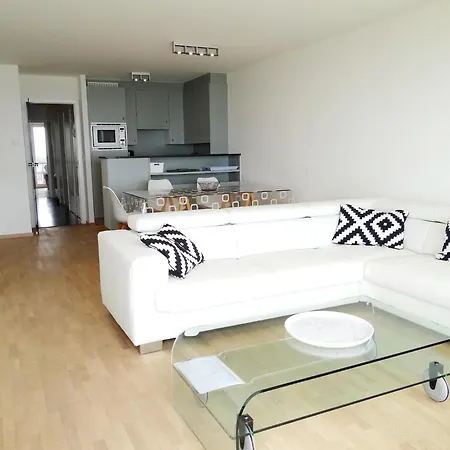 Appartement In With Ocean Views Nieuwpoort